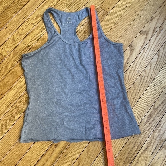 MPG gray athletic tank top size medium - Picture 3 of 6